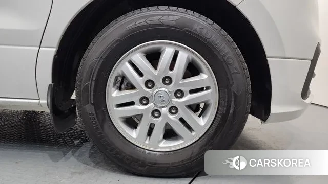 Hyundai The New Grand Starex id 3536275 из Кореи 15