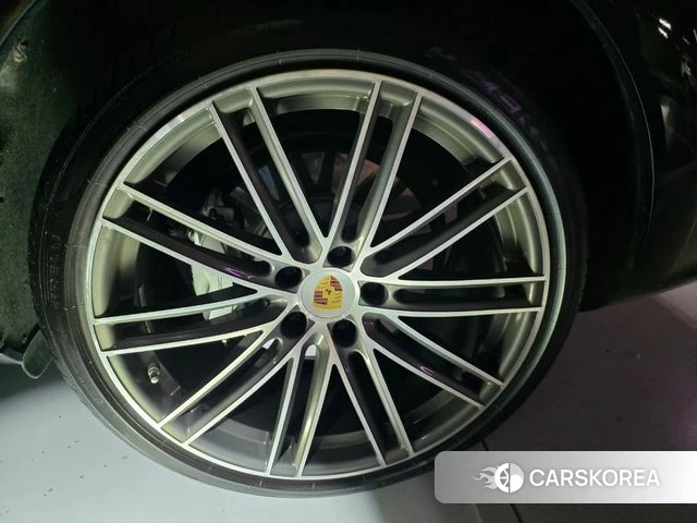 Porsche Cayenne (PO536) id 4495469 из Кореи 12
