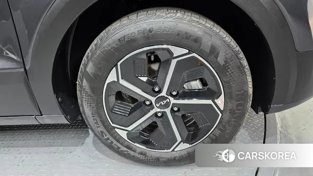 Kia Di Ol Nu Niro id 3590433 из Кореи 15