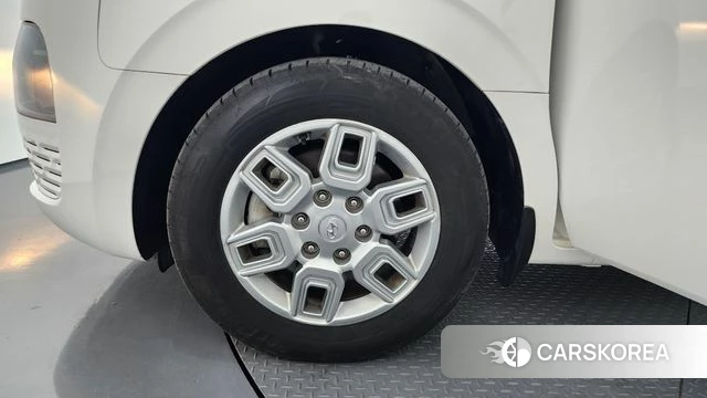 Hyundai Staria id 3812527 из Кореи 15