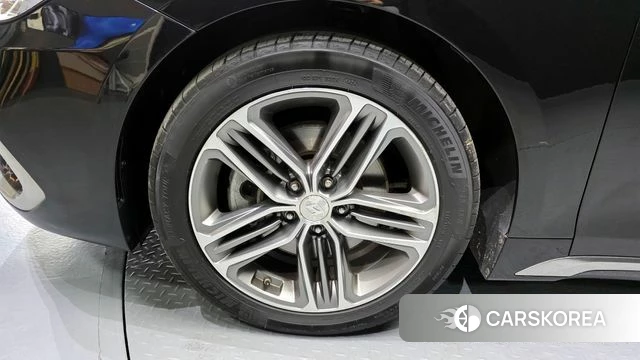 Hyundai Grandeur IG id 3899552 из Кореи 15