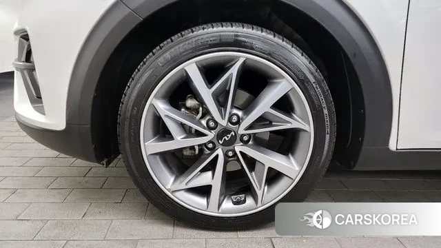 Kia The New Niro id 3488408 из Кореи 15