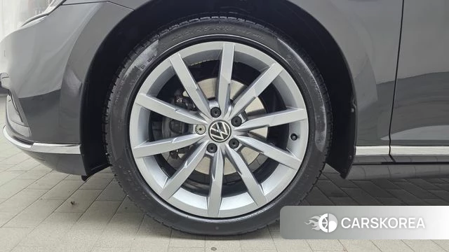 Volkswagen Passat GT (B8) id 3935816 из Кореи 15