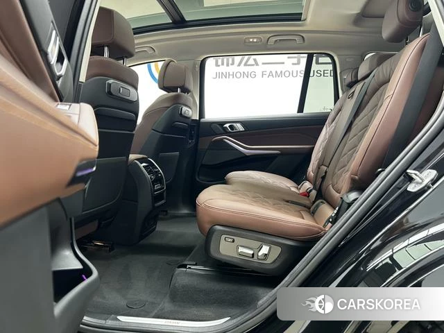 BMW X7 id 4257255 из Китая 20