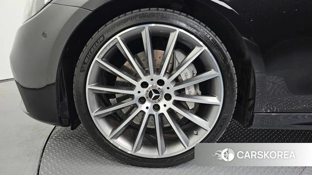 Mercedes-Benz E-Class W213 id 4592832 из Кореи 15