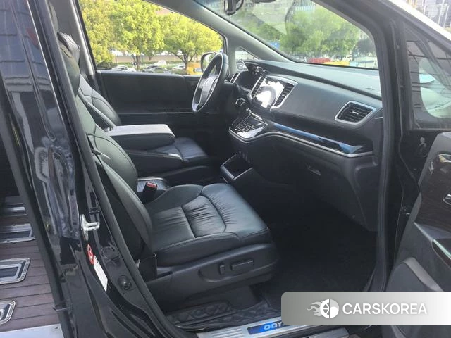 Honda Odyssey id 4259715 из Китая 10