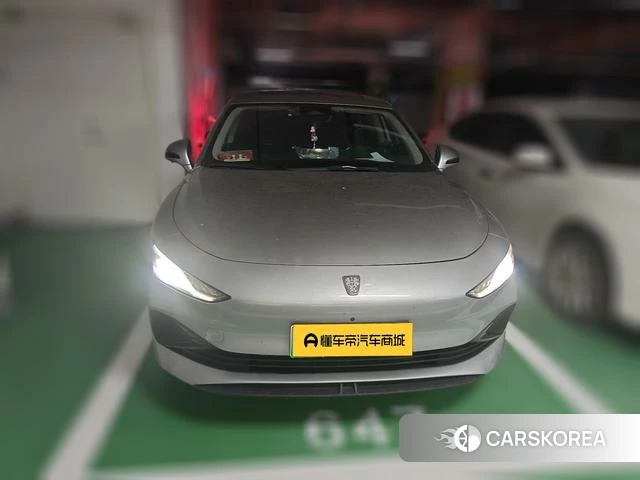 Roewe D7 DMH 2023 Темно-серый из Китая, фото 5
