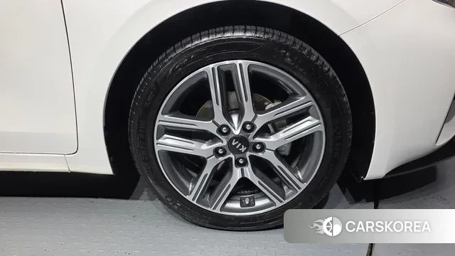 Kia Come New K3 id 3499630 из Кореи 15