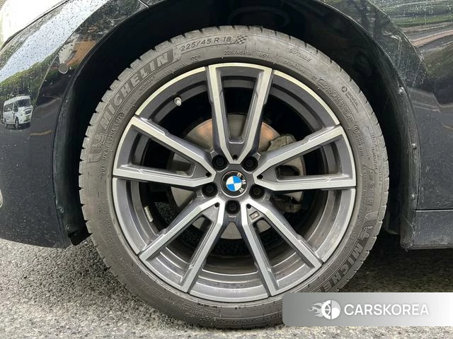 BMW 3 series id 4271327 из Китая 19