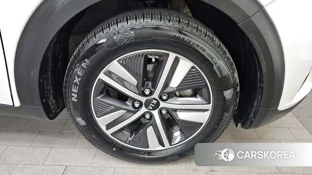 Kia The New Niro id 3474464 из Кореи 15