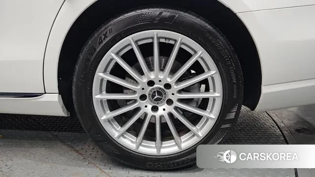 Mercedes-Benz E-Class W213 id 3765527 из Кореи 15