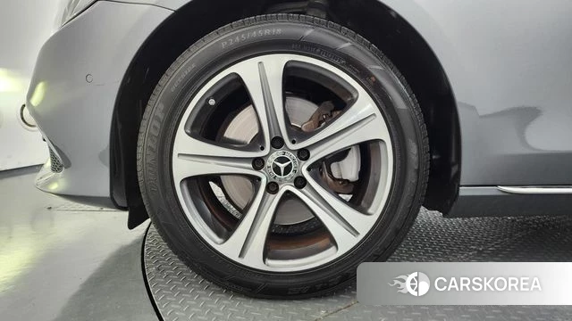 Mercedes-Benz E-Class W213 id 4873474 из Кореи 26