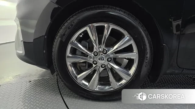 Kia The New Carnival id 3454946 из Кореи 15