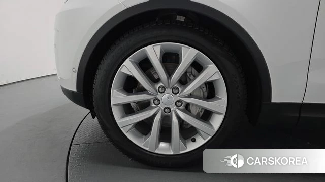 Land Rover Discovery 5 id 4773981 из Кореи 30