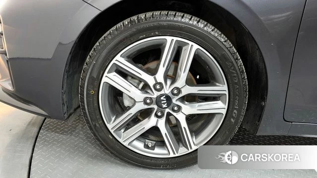 Kia Come New K3 id 4188207 из Кореи 26