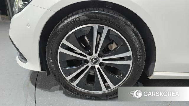 Mercedes-Benz E-Class W213 id 3884513 из Кореи 15