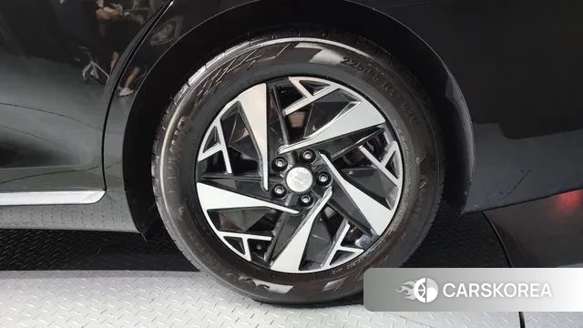 Hyundai The New Grandeur IG Hybrid id 3018244 из Кореи 15