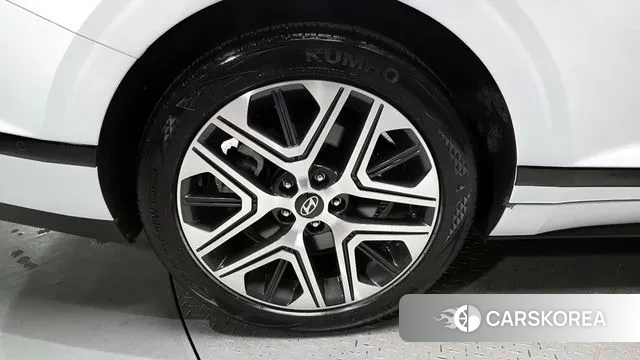 Hyundai Grandeur (GN7) id 3745931 из Кореи 15