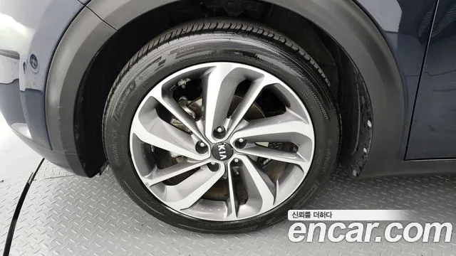 Kia Niro id 2834763 из Кореи 15