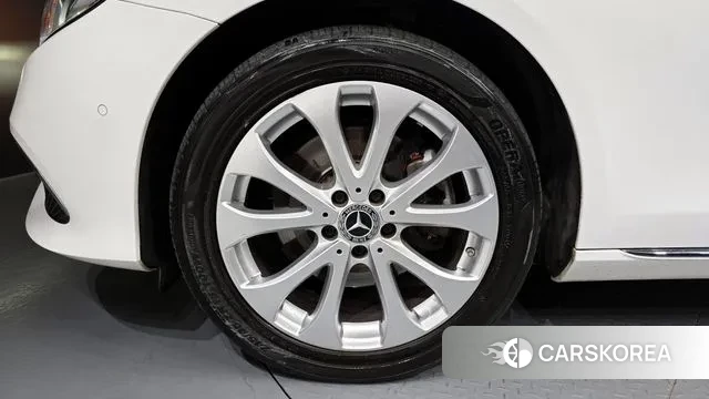 Mercedes-Benz E-Class W213 id 3008583 из Кореи 15