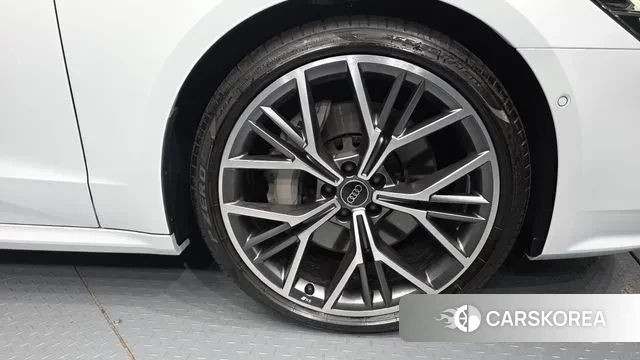 Audi A7 (4K) id 3700641 из Кореи 15