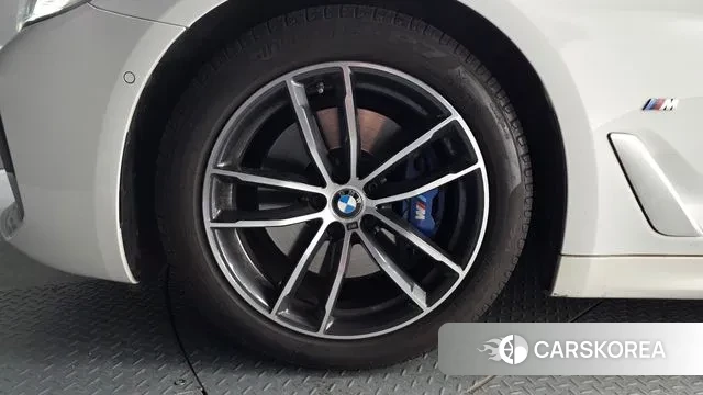 BMW 5 Series (G30) id 3467767 из Кореи 15