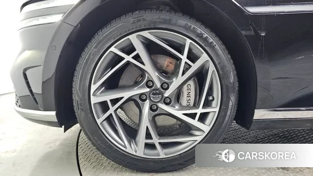 Genesis G90 (RS4) id 3696286 из Кореи 15