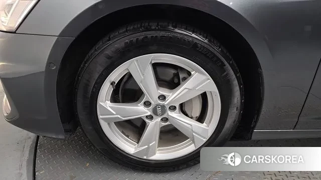 Audi A6 (C8) id 3535471 из Кореи 15