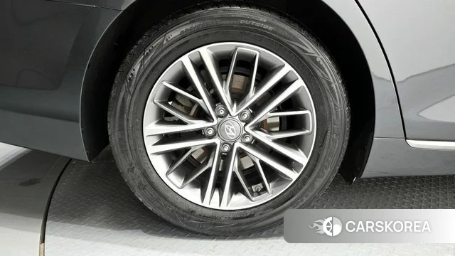 Hyundai Grandeur IG id 4203508 из Кореи 27