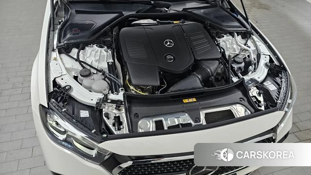 Mercedes-Benz E-Class W214 id 4607398 из Кореи 27