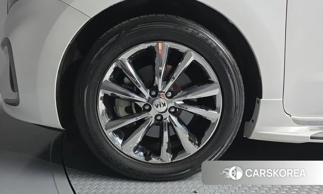 Kia The New Carnival id 4937656 из Кореи 29