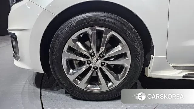 Kia All New Carnival id 3718853 из Кореи 15