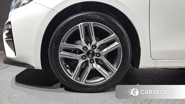 Kia Come New K3 id 3598717 из Кореи 15