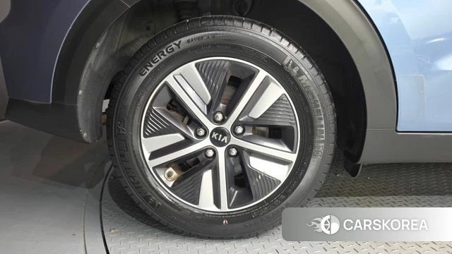 Kia The New Niro id 4750942 из Кореи 25