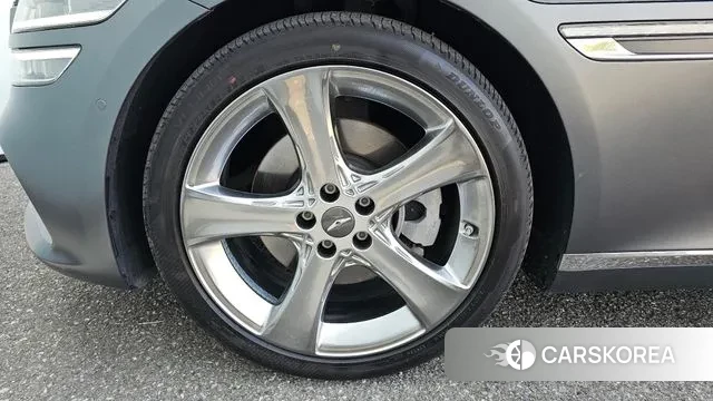 Genesis G80 (RG3) id 3071360 из Кореи 15