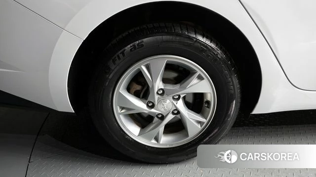Hyundai Avante (CN7) id 4223982 из Кореи 25