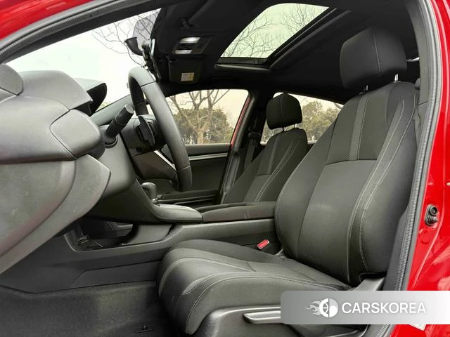 Honda Civic id 4236803 из Китая 14