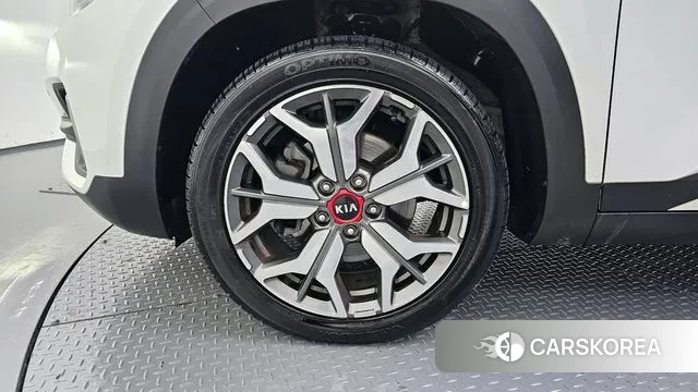 Kia Seltos id 3484651 из Кореи 15