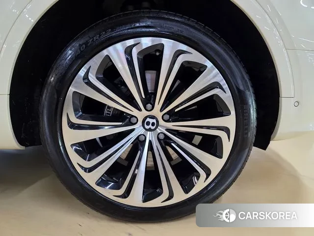 Bentley Bentayga id 3690182 из Кореи 15
