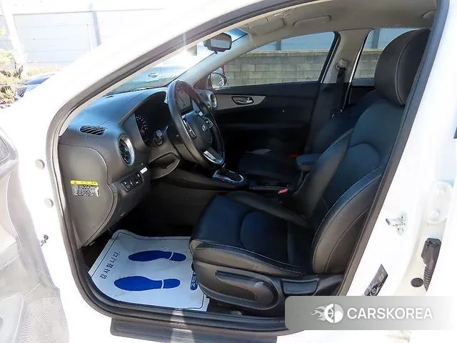 Kia Come New K3 id 3757521 из Кореи 14