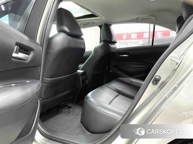 Toyota Corolla id 4263189 из Китая 12