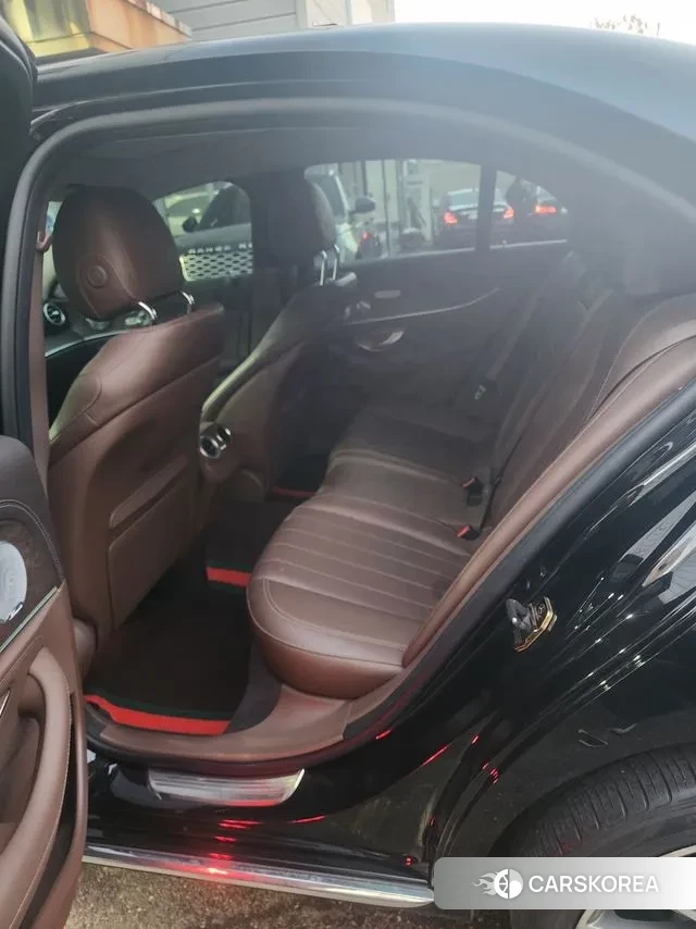 Mercedes-Benz E-Class W213 2019 Черный из Кореи, фото 5