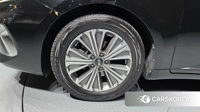 Kia K7 Premier Hybrid id 3899325 из Кореи 15