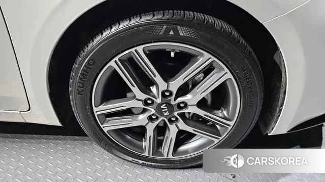 Kia Come New K3 id 3760205 из Кореи 15