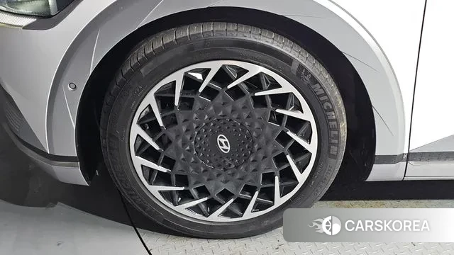 Hyundai Ionic 5 id 3777384 из Кореи 15