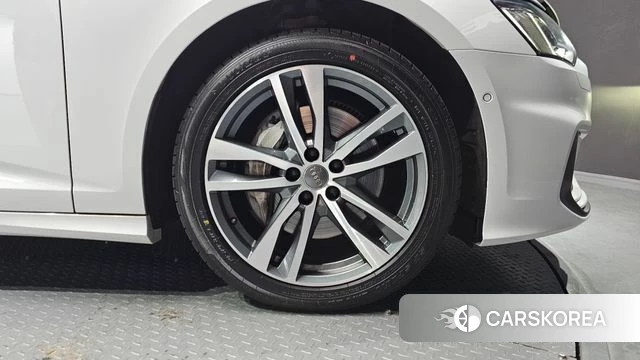 Audi A6 (C8) id 3852523 из Кореи 15