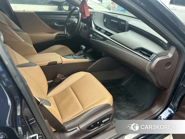 Lexus ES 2021 Синий из Китая, фото 5