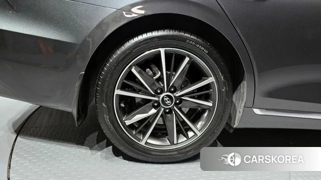 Hyundai The New Grandeur IG id 4283417 из Кореи 25