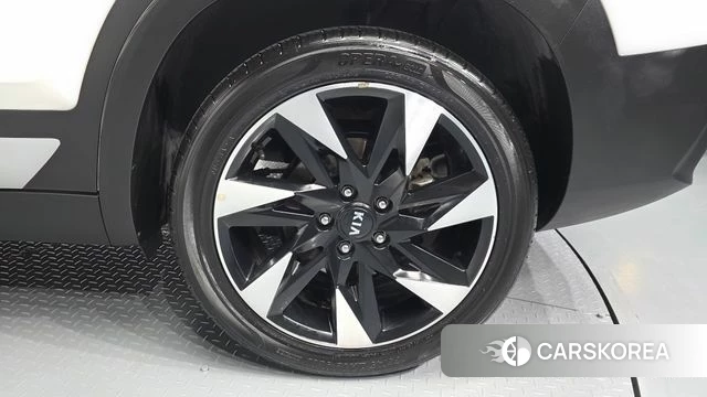 Kia Seltos id 3828250 из Кореи 15