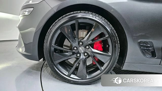 Genesis The New G70 id 3859037 из Кореи 15